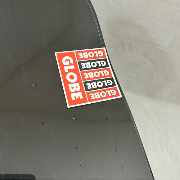 Globe G2 Ramones Retro First Album Cover 1976 Skateboard Deck Art 7.75" - Picture 7 of 9